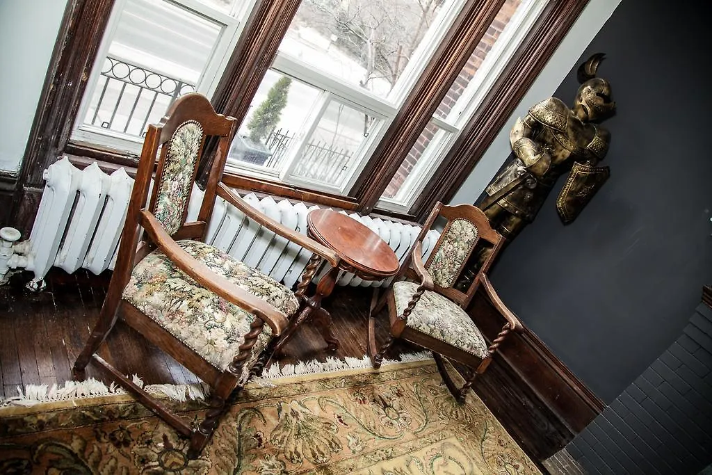 The Avalon Tourist Suites Gæstehus Toronto